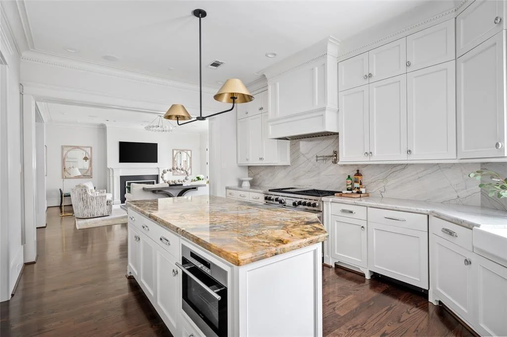 Photo of 2443 Pelham Drive