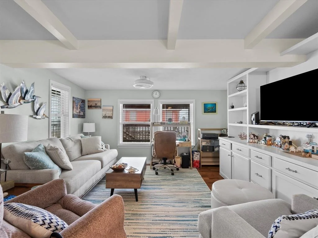 Photo of 1103 White Cap Drive