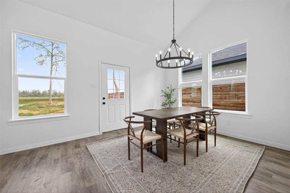 Photo of 1105 Peter Pine Street