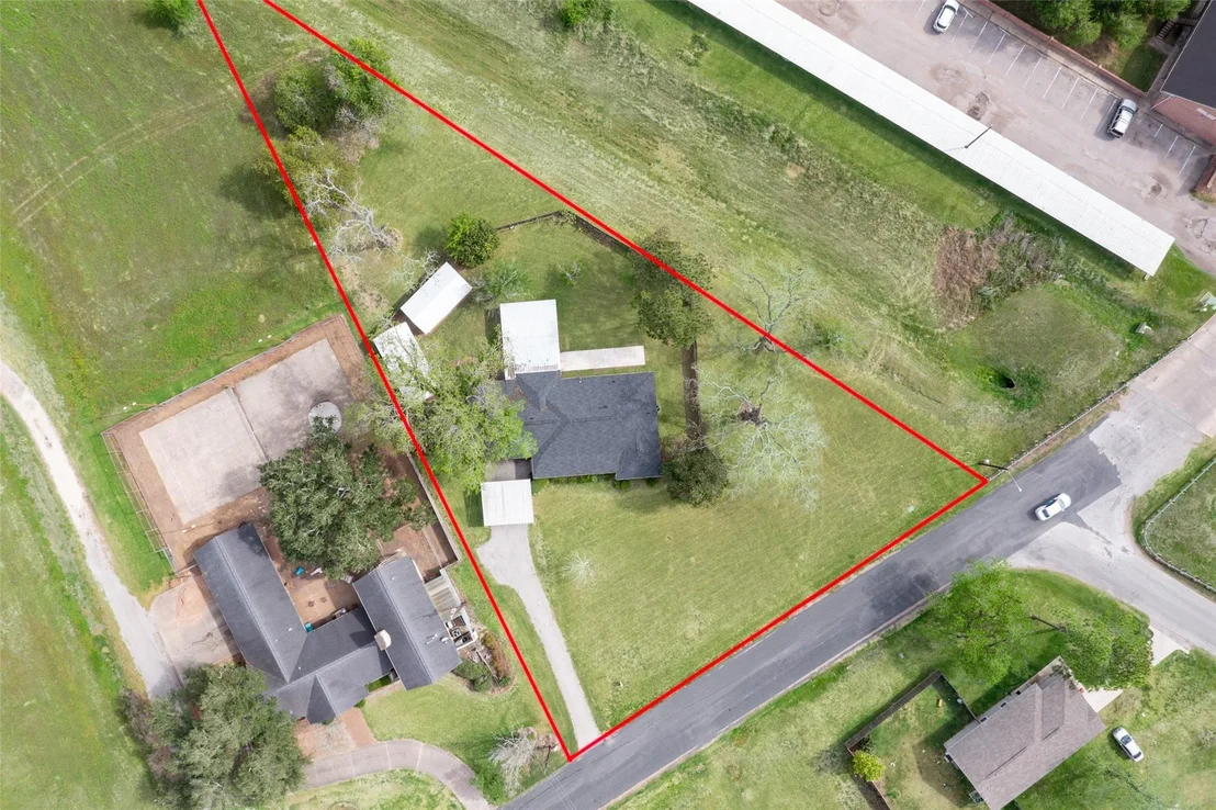 Photo of 1327 Hodges Lane