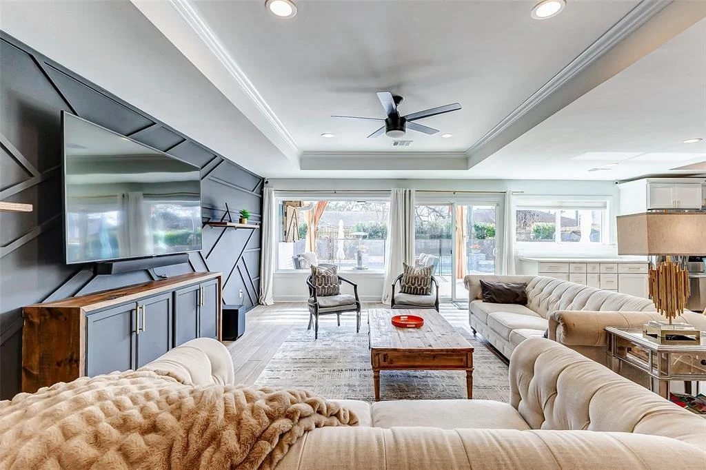 Photo of 5939 Benning Drive