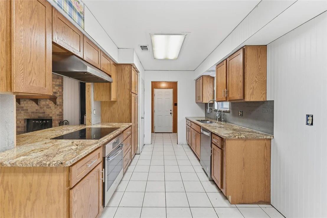 Photo of 12315 Garrett Road