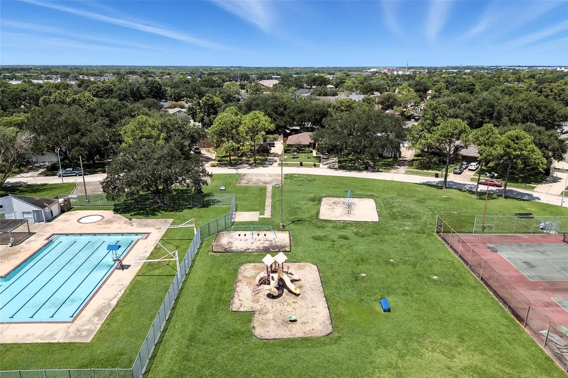 Photo of 803 Bradwell Drive
