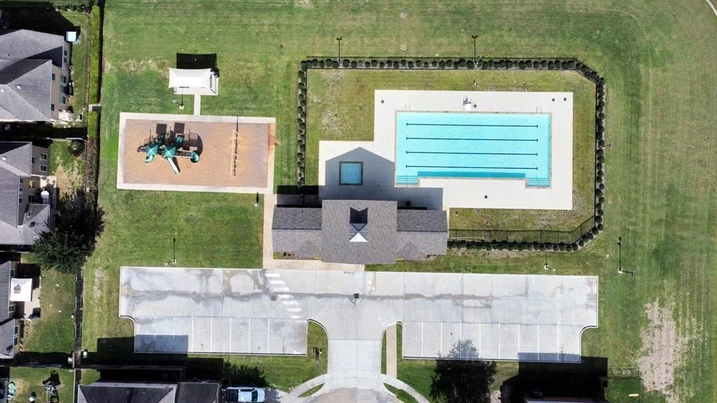 Photo of 402 Kendall Crest