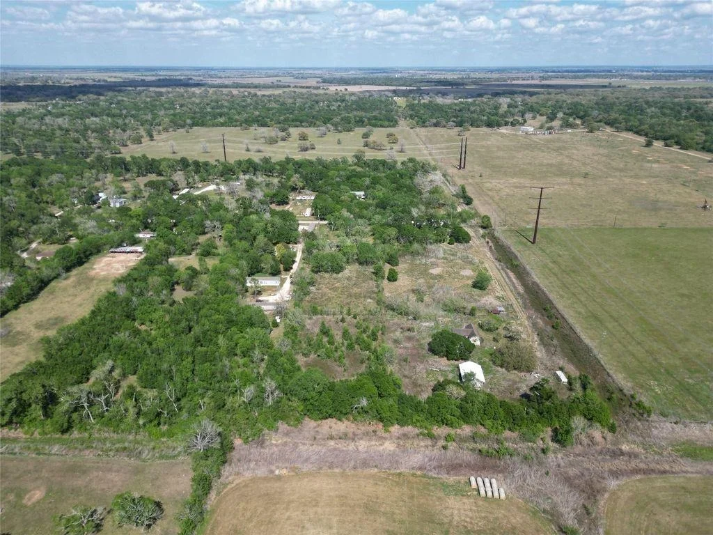 Photo of 6616 Whispering Oaks Circle
