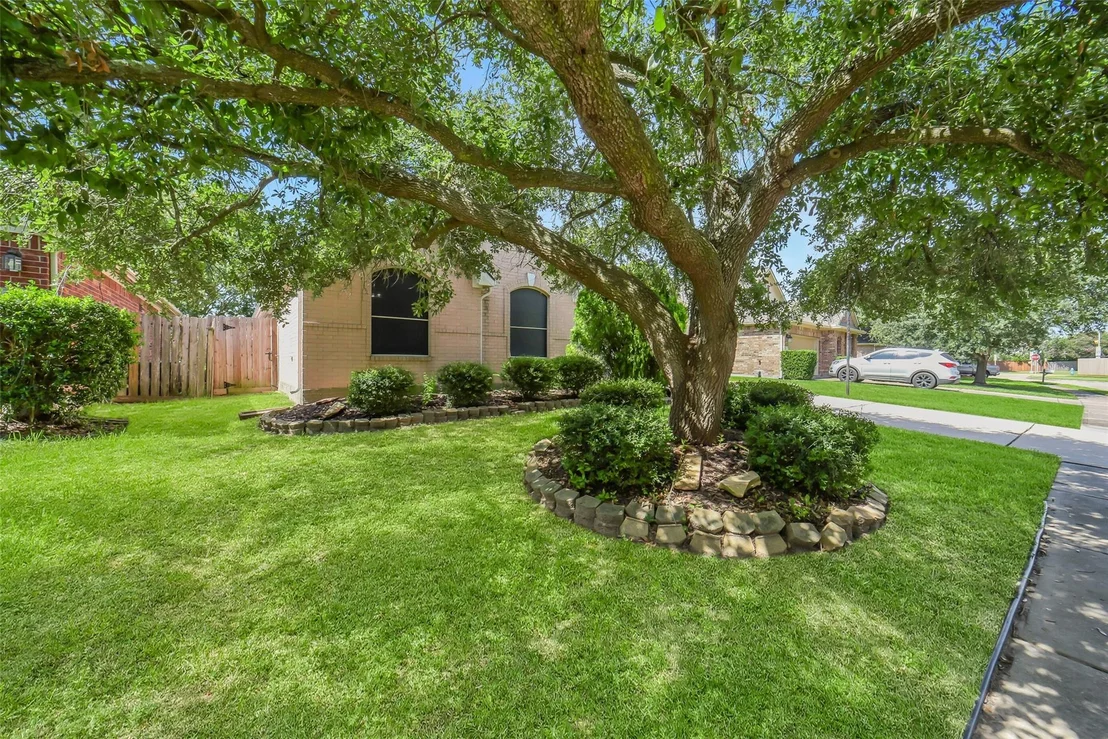 Photo of 20335 Sabal Palms Drive