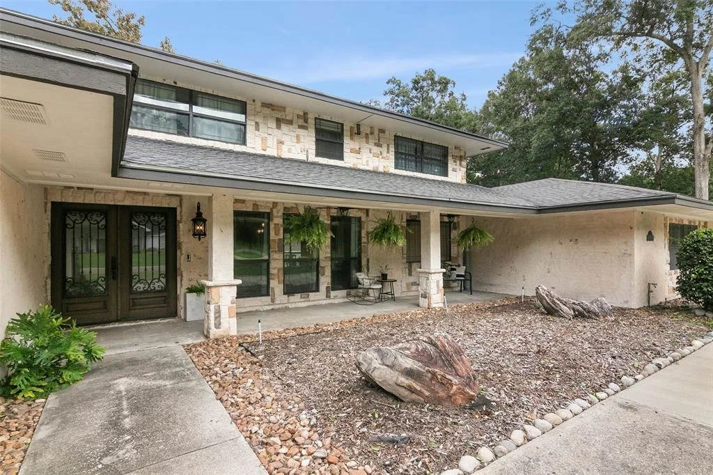 Photo of 1025 Creek Bend