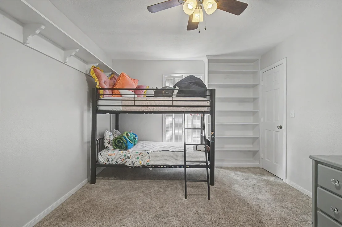 Photo of 16558 Green Meadow Loop