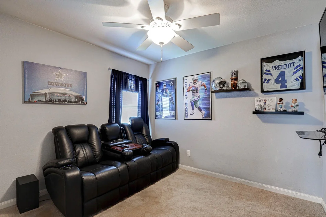 Photo of 736 Lazy Crest Drive