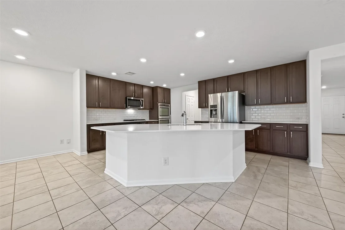 Photo of 4027 Lake Cypress Circle