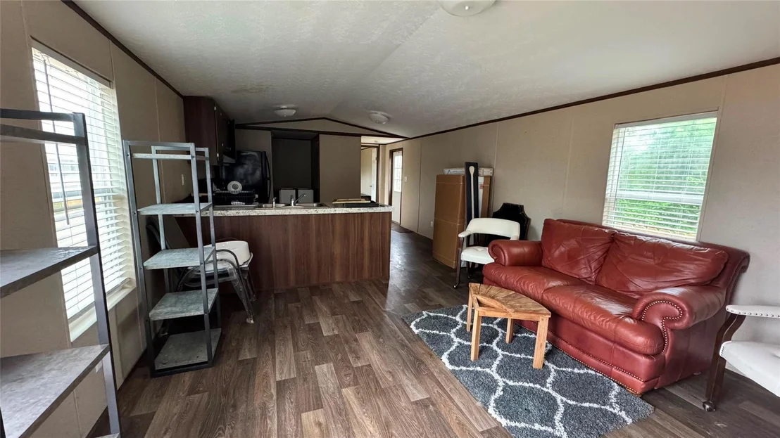 Photo of 836 Road 5605