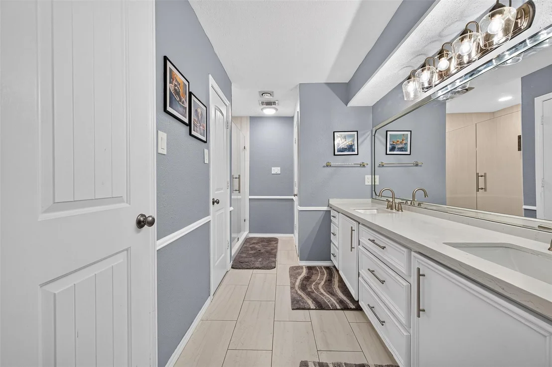Photo of 12918 Elmington Drive