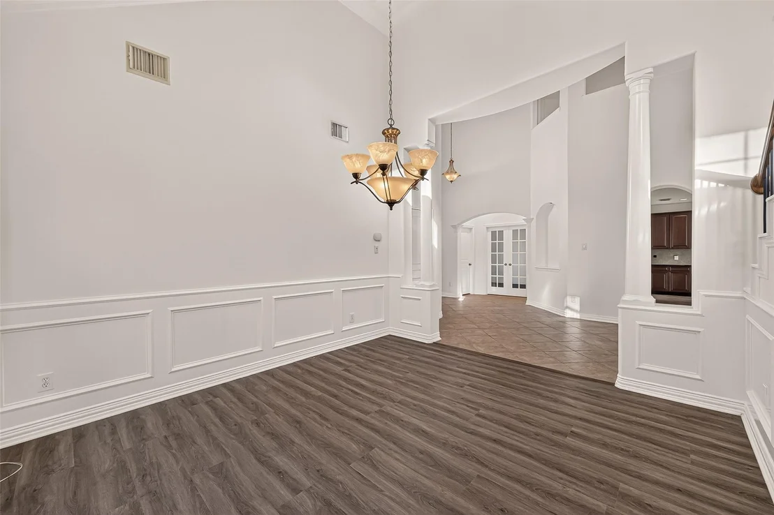 Photo of 18103 Blues Point Drive
