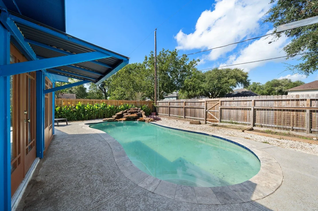 Photo of 4522 Albatross Drive