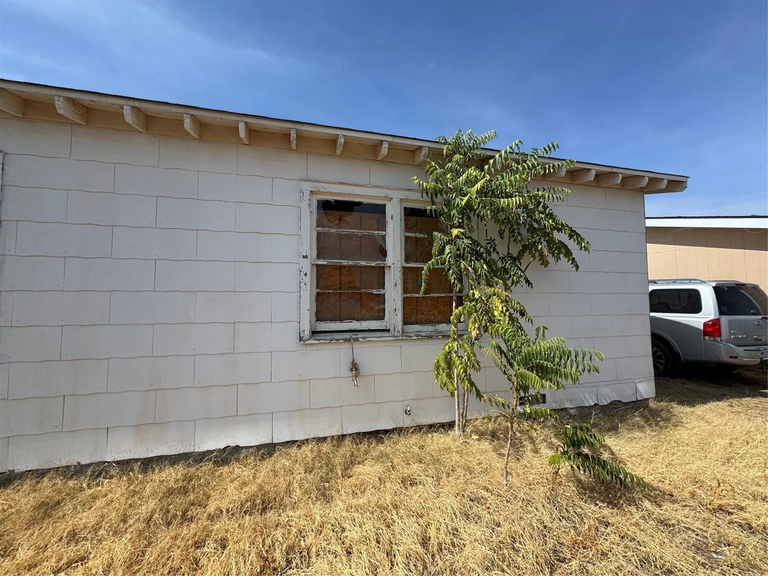 Photo of 1303 Doran Drive