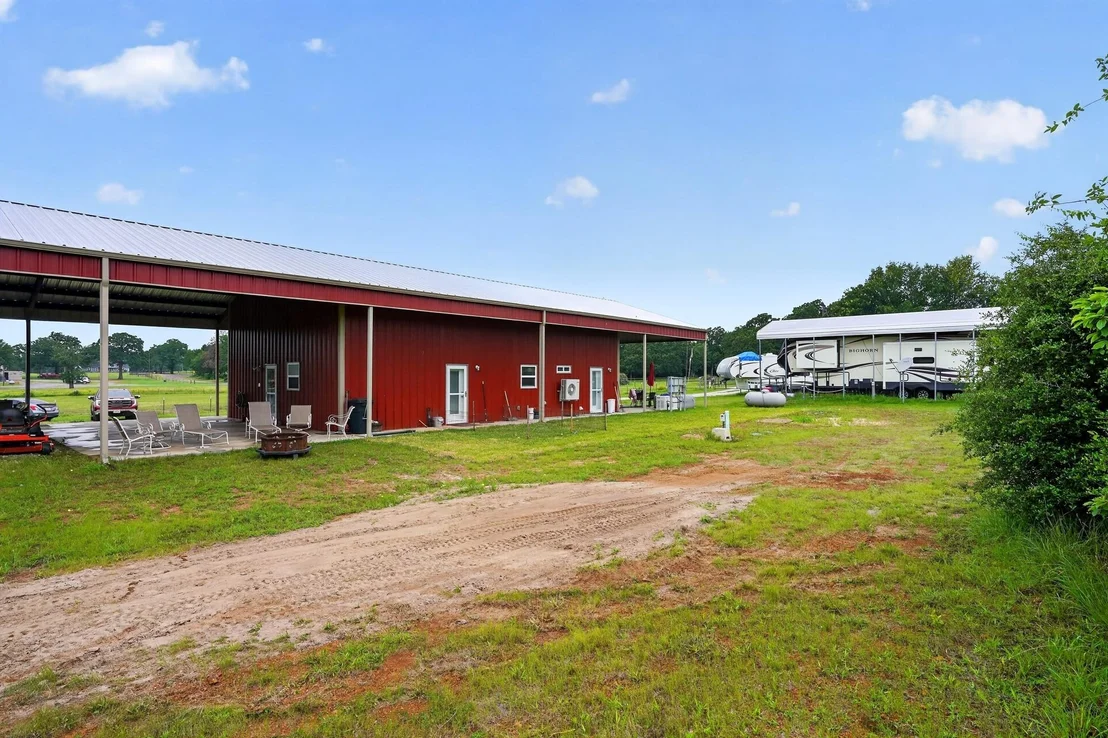 Photo of 7821 County Road 460