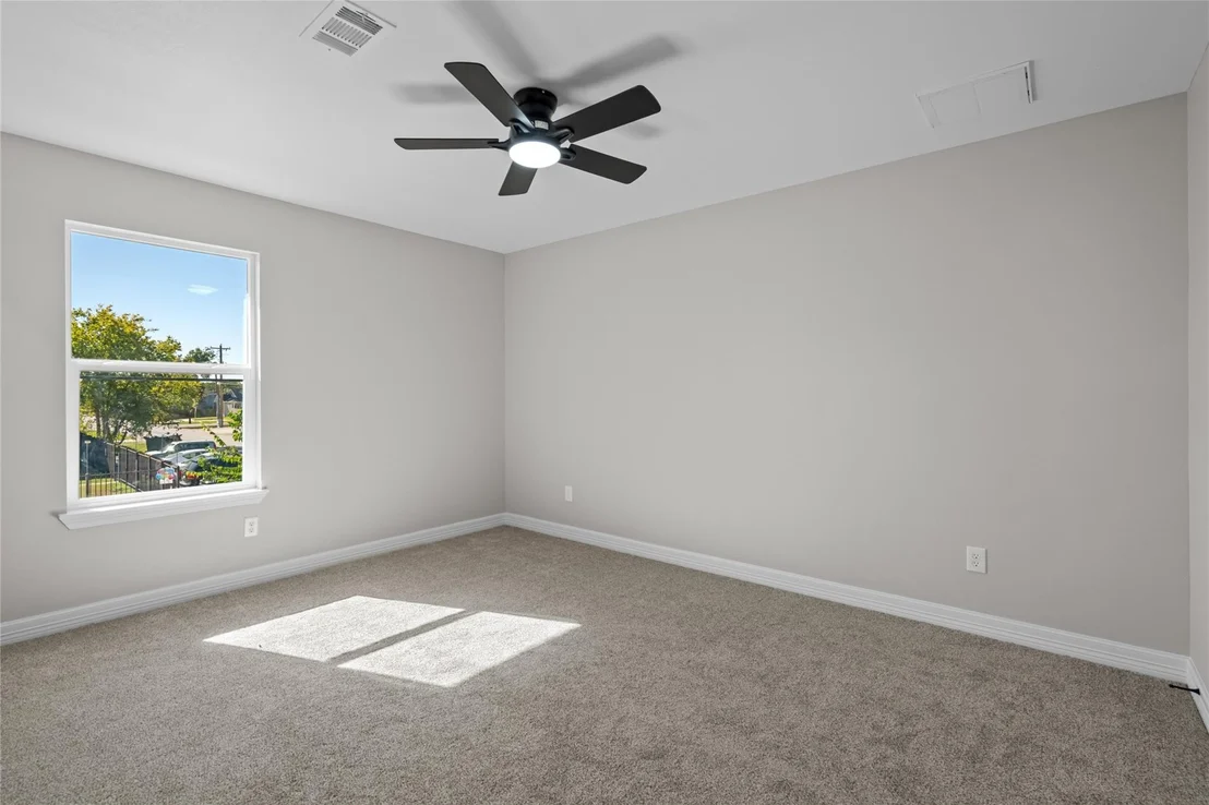 Photo of 813 Barbara Mae Street