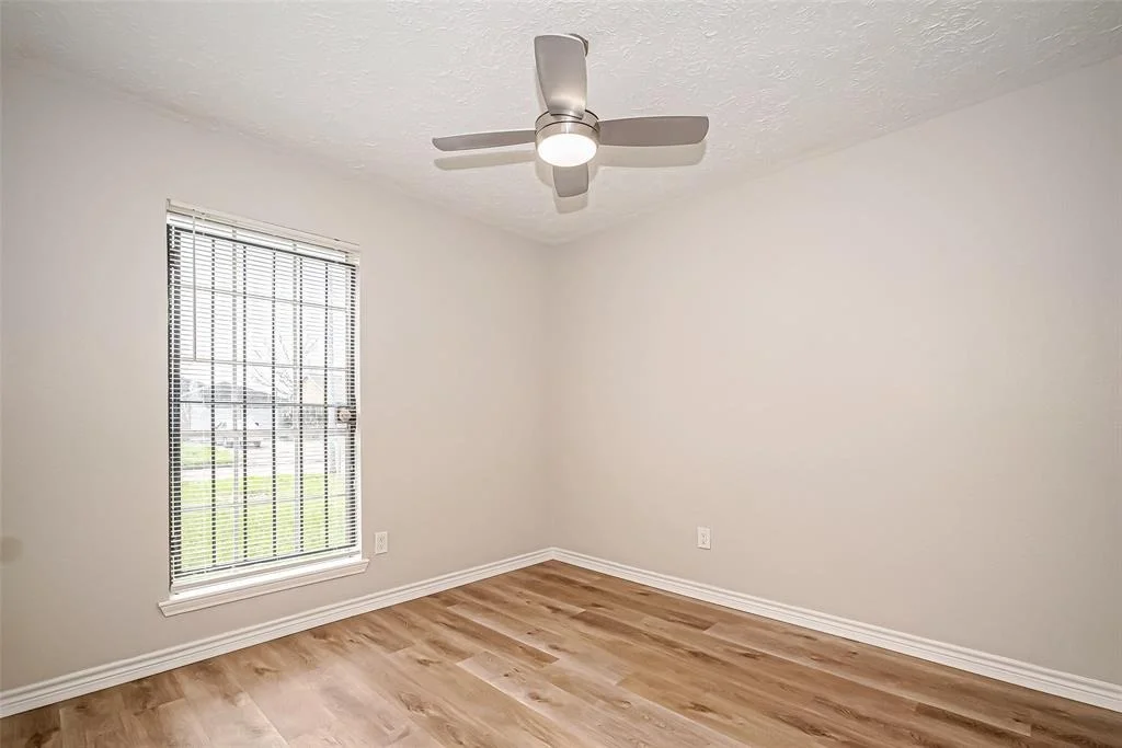 Photo of 3430 Tidewater Drive