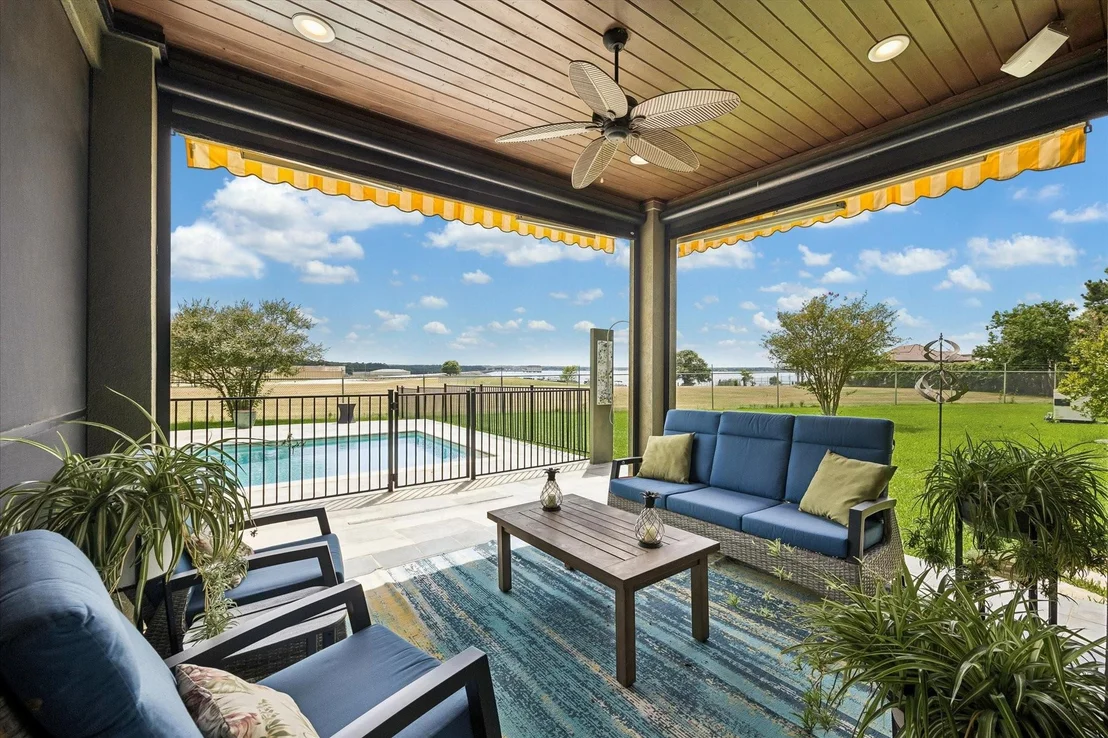Photo of 12313 White Oak Pointe