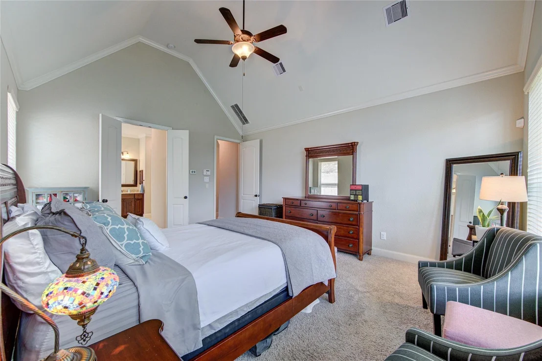 Photo of 17631 Sequoia Kings Drive