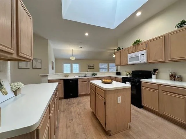 Photo of 6907 Moss Boulder Drive