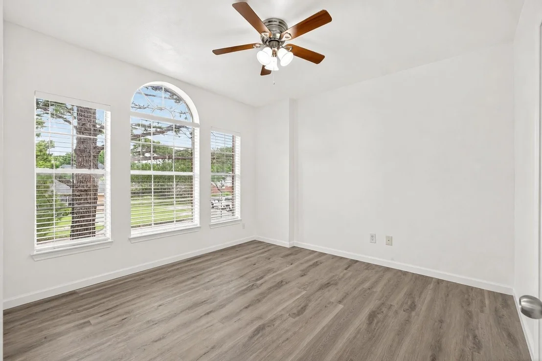 Photo of 17639 Glenmark Drive