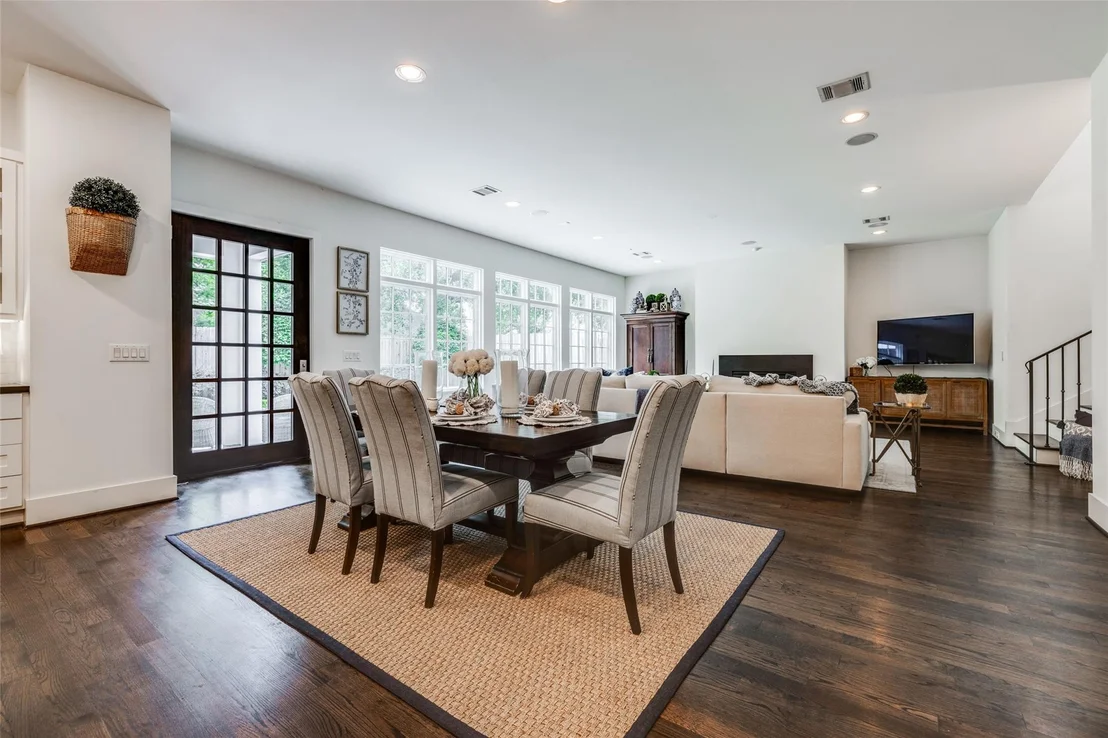 Photo of 2815 Albans Road