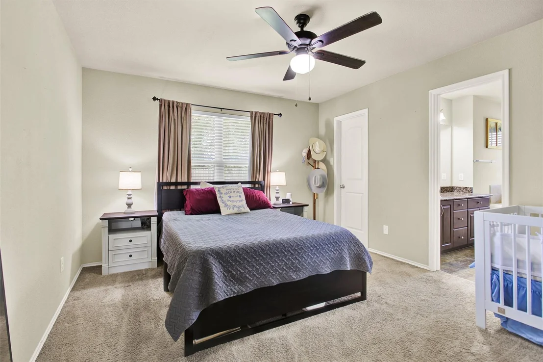Photo of 704 Heritage Drive