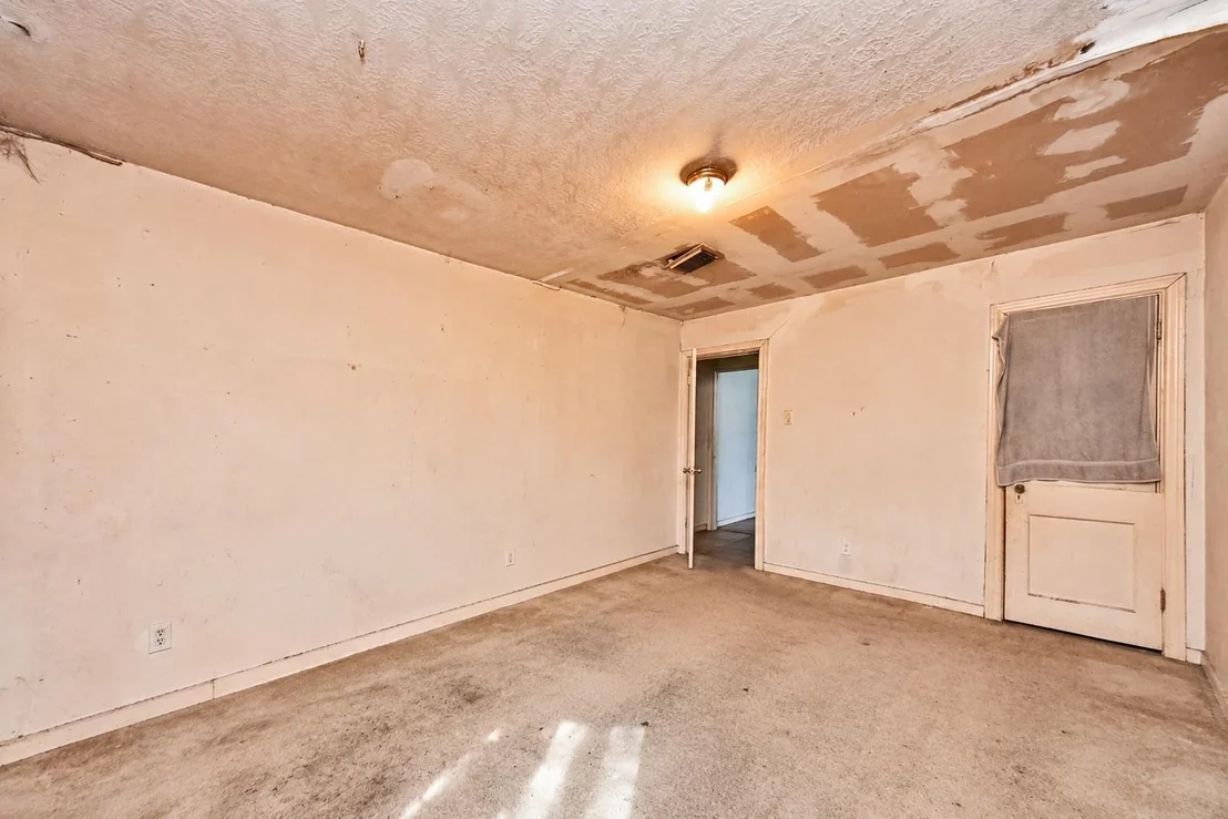 Photo of 8470 Wier Drive