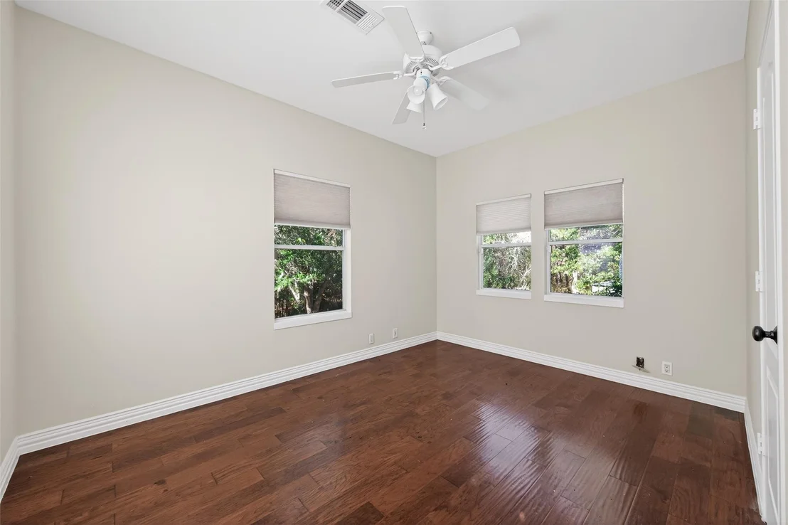Photo of 22202 Rainfern Drive