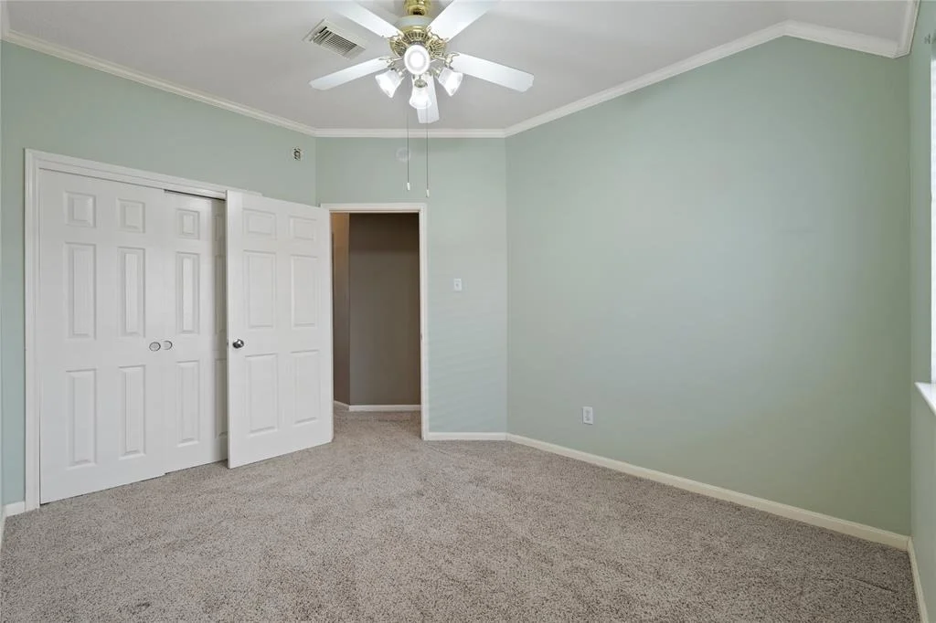 Photo of 20918 Clovermeadow