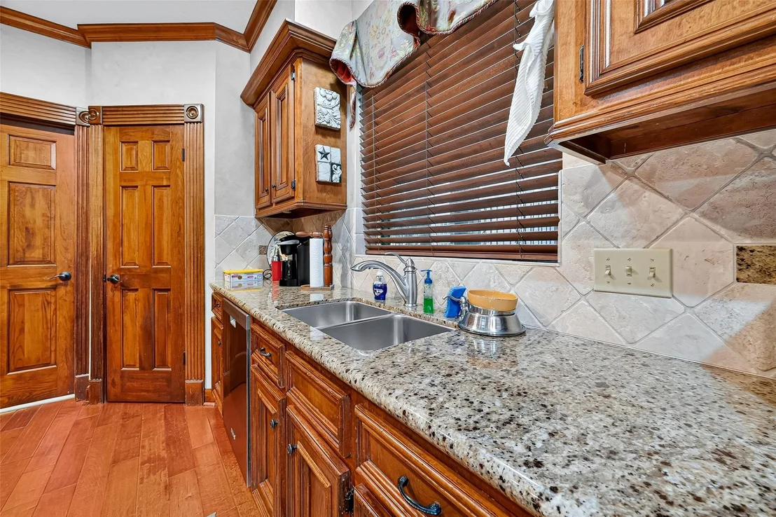 Photo of 8035 White Marsh Court
