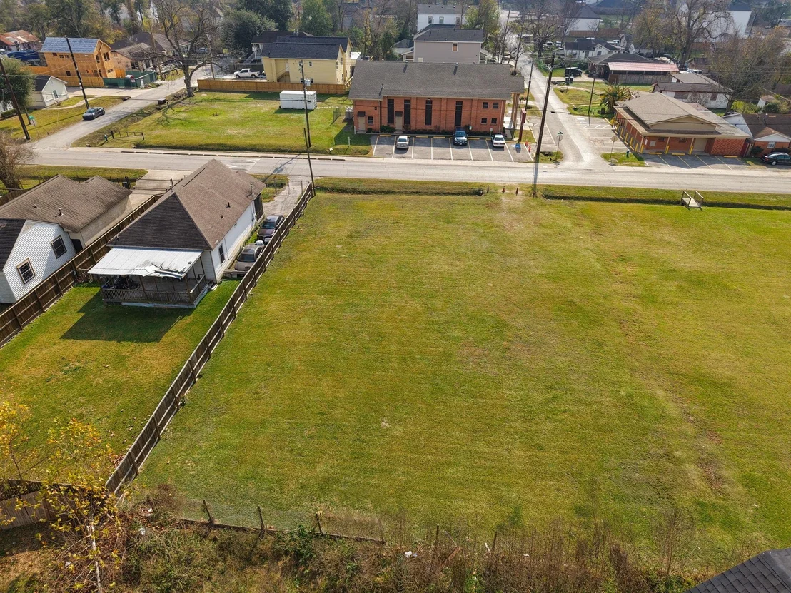Photo of 950 Granville Drive