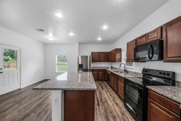 Photo of 9850 Hunter Springs