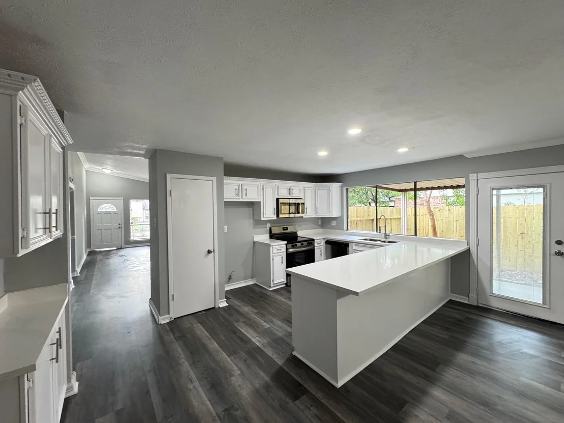 Photo of 22914 Summer Pine Lane