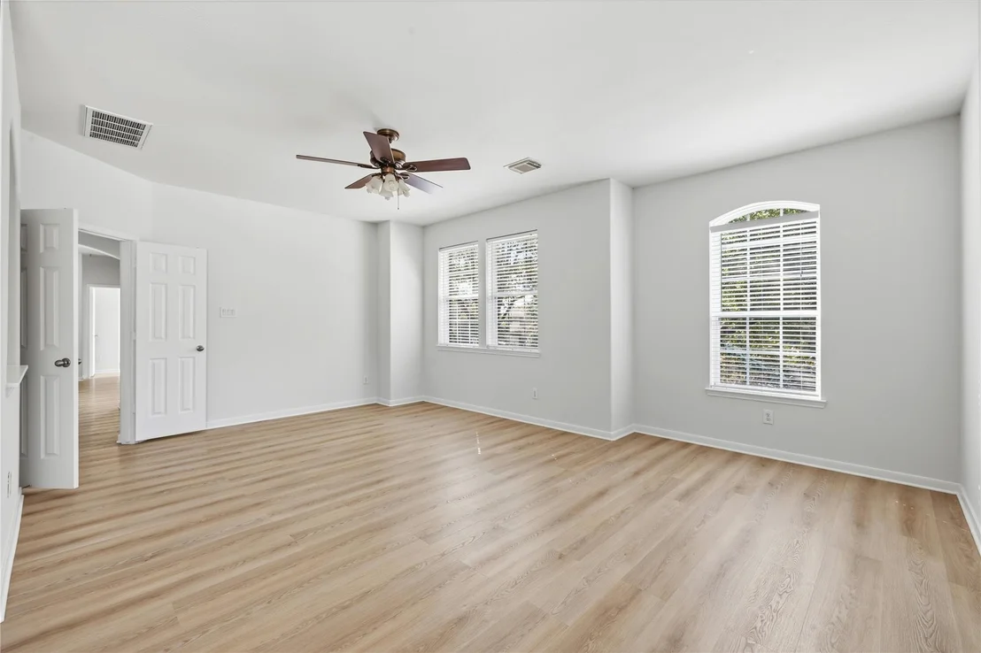 Photo of 8610 Rising Oak Lane