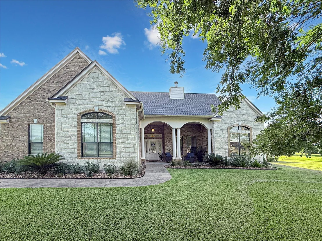 Photo of 807 Mill Road