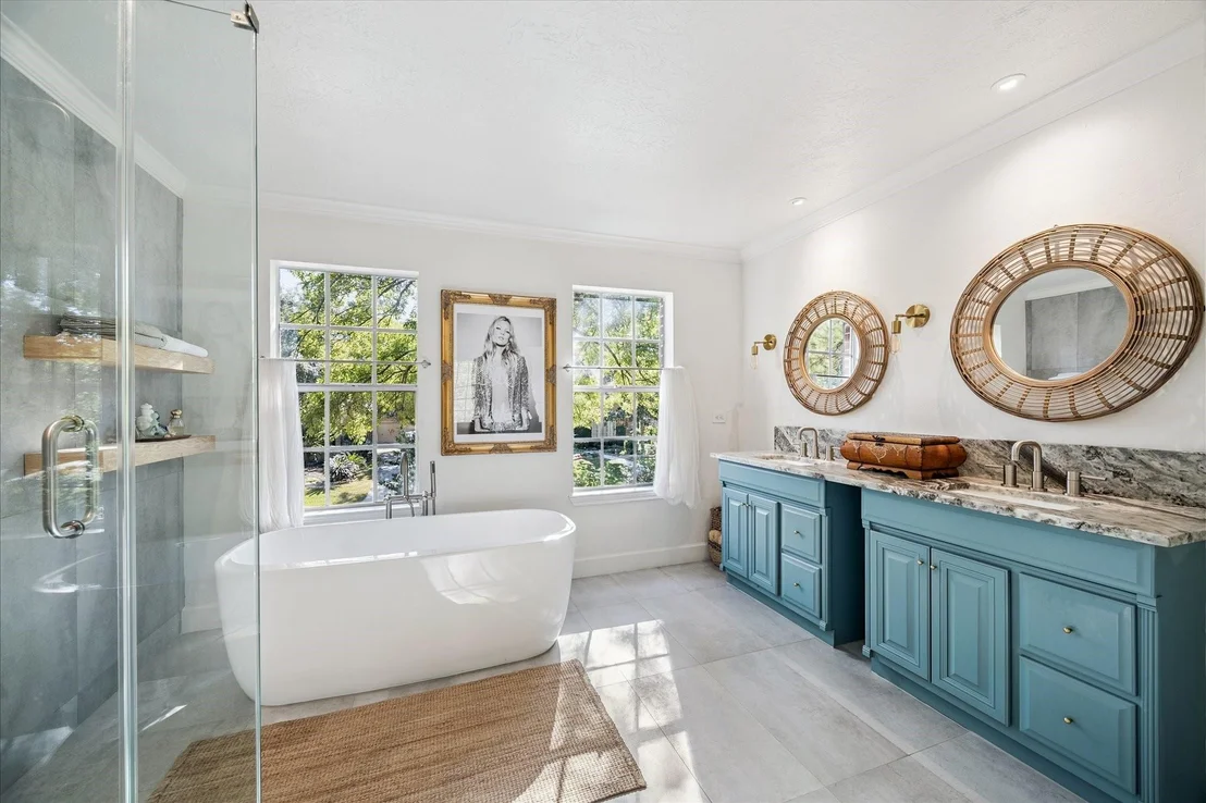 Photo of 58 E Coldbrook Circle