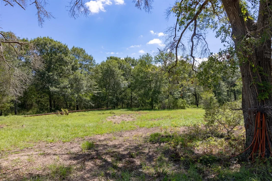 Photo of 27108 Highway 6