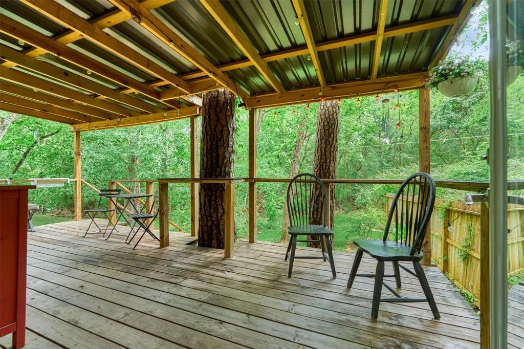Photo of 23814 Creekview Drive
