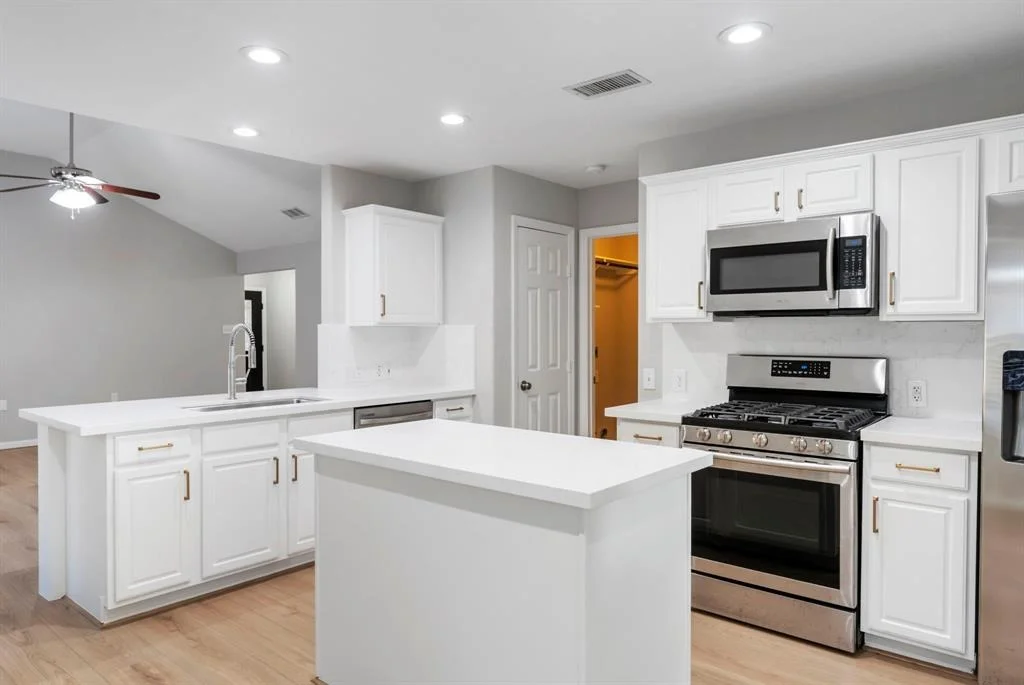 Photo of 247 W Misty Dawn Drive