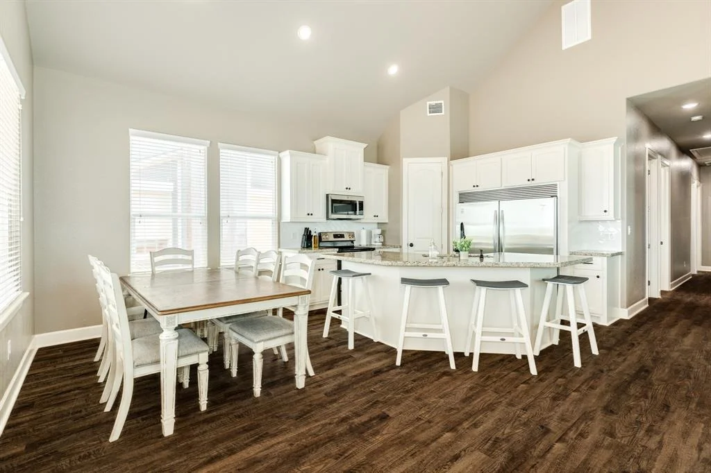 Photo of 4820 Bluewater