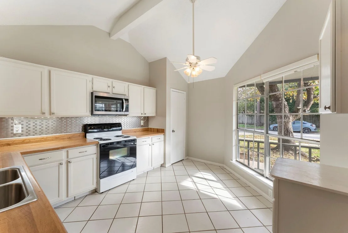 Photo of 5114 Aberton Lane
