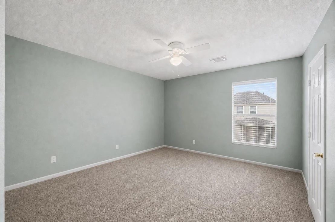 Photo of 18511 Grove Brook Lane