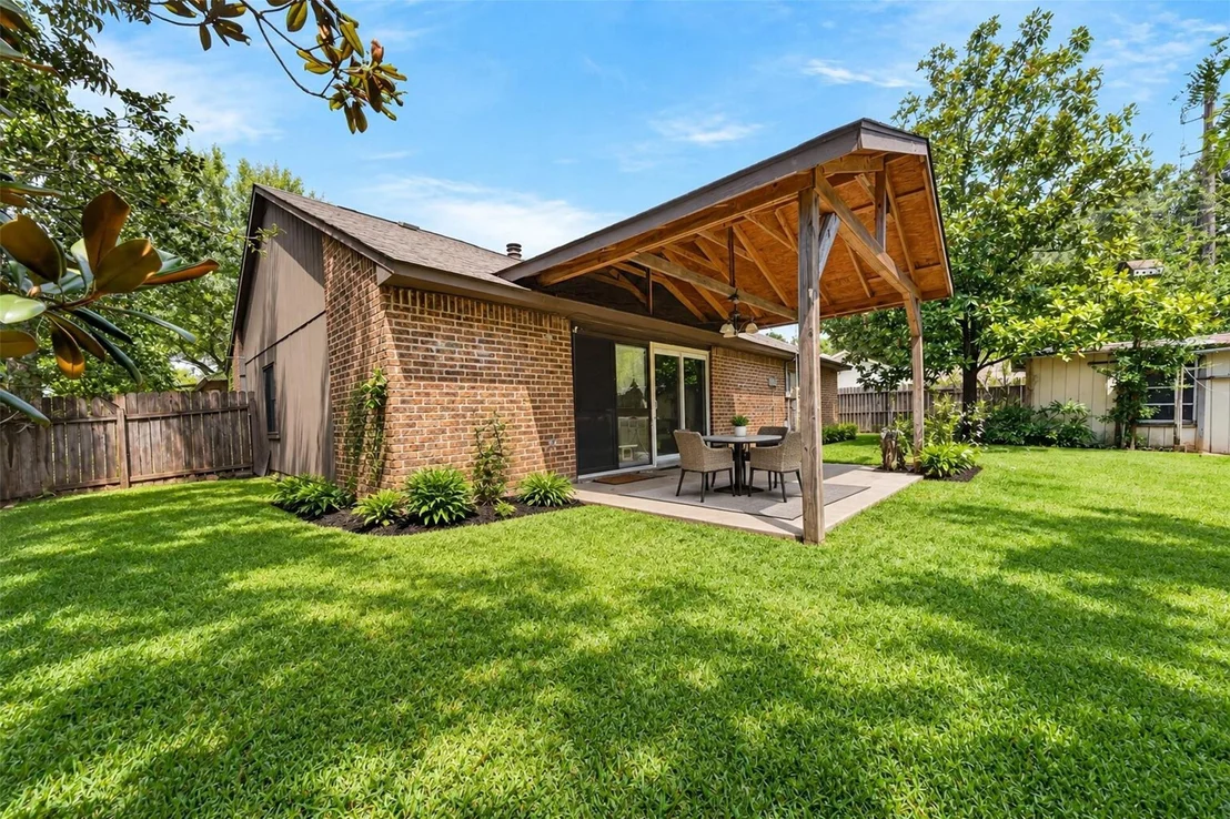 Photo of 22702 Melham Lane