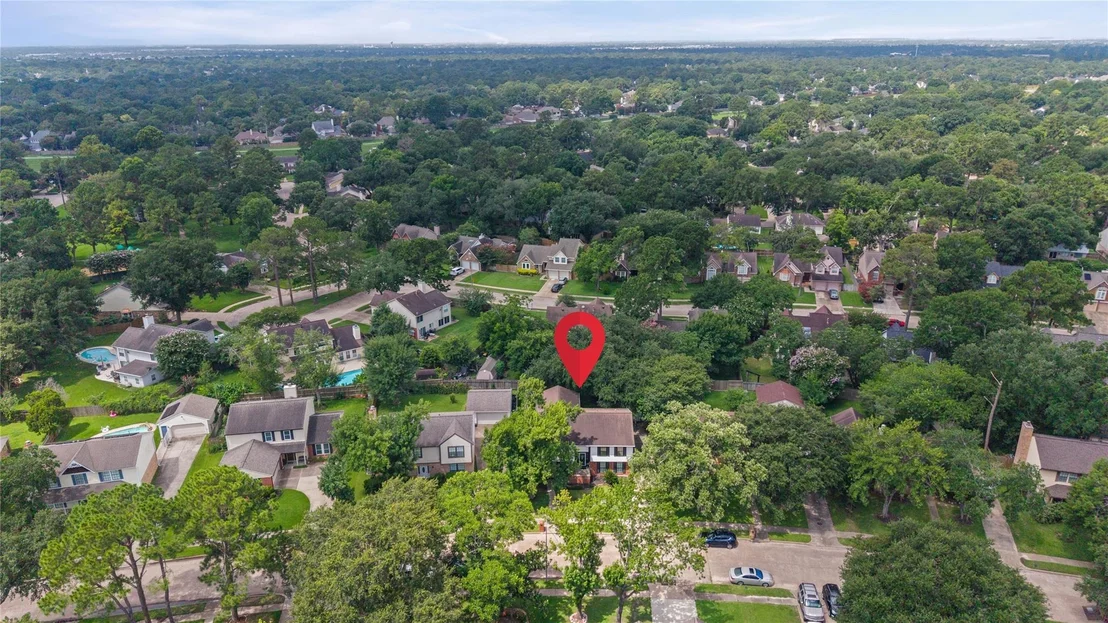 Photo of 15819 Maple Manor Drive