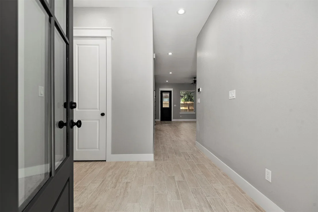 Photo of 13222 Doral Circle