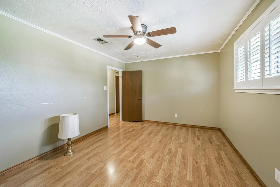 Photo of 7622 Eichler Drive