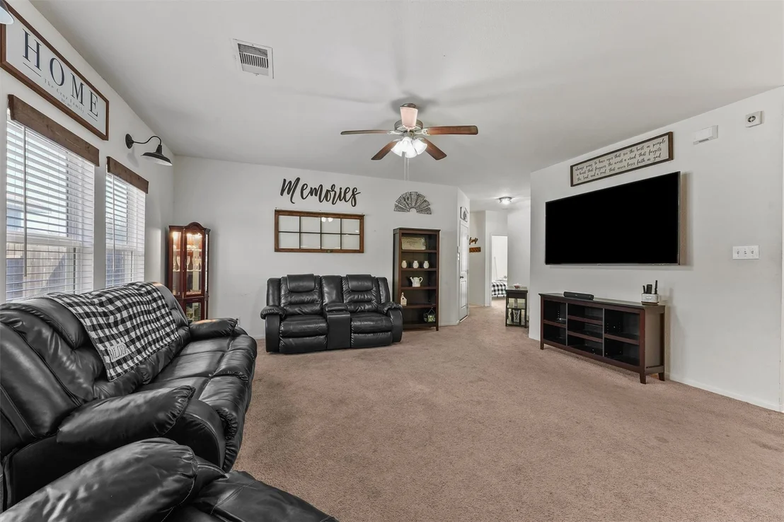 Photo of 5303 Rivers Edge Drive