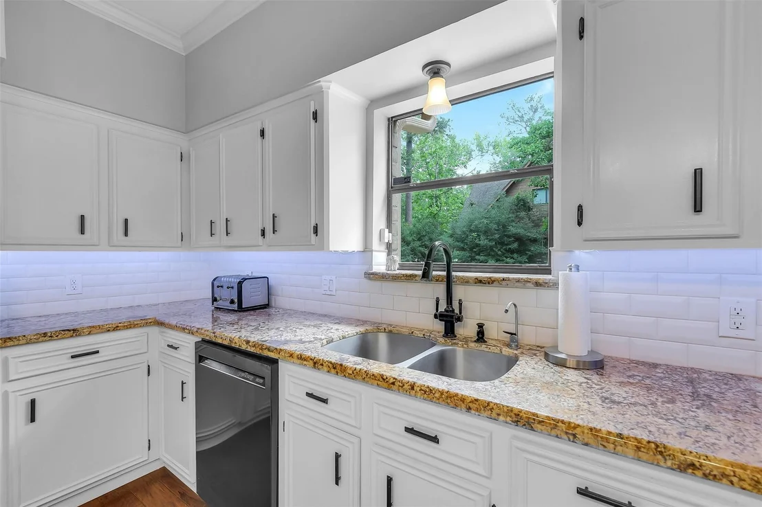 Photo of 26 Split Rock Road